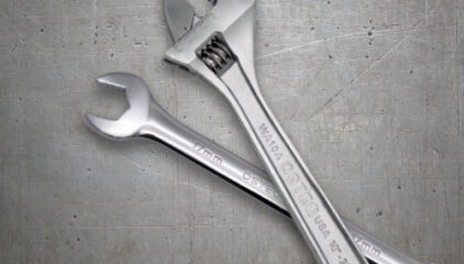 Kunci Pas dan Kunci Inggris Berstandar Internasional